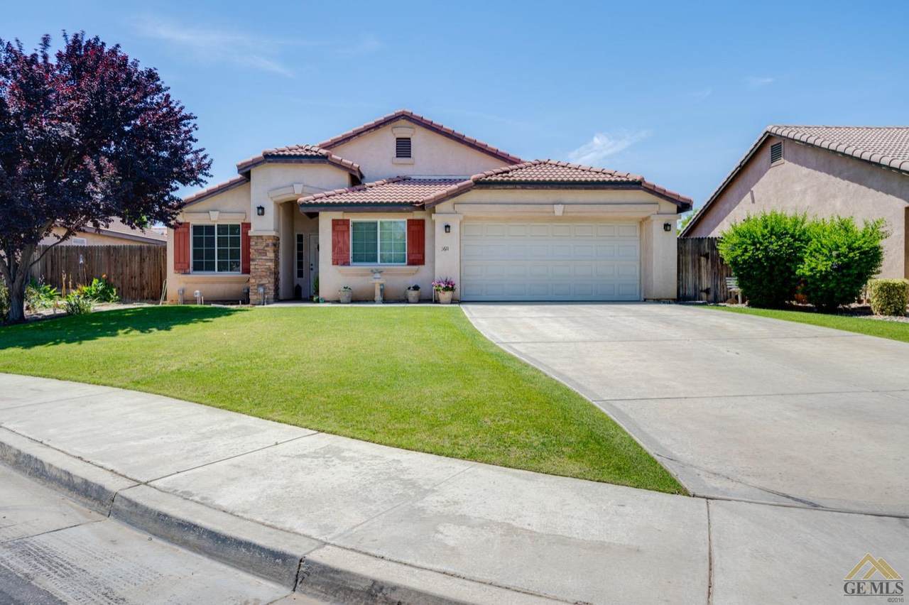 5611 Maldives Way - Photo 1