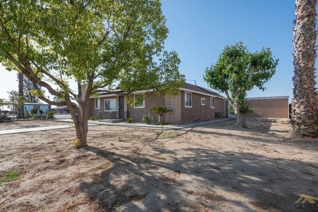 240 Di Giorgio Road - Photo 1