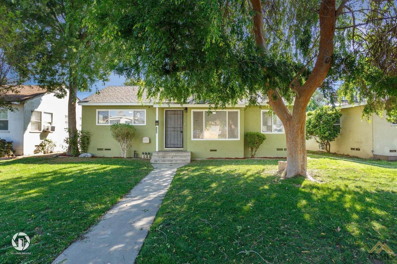 232 Oakdale Drive - Photo 1