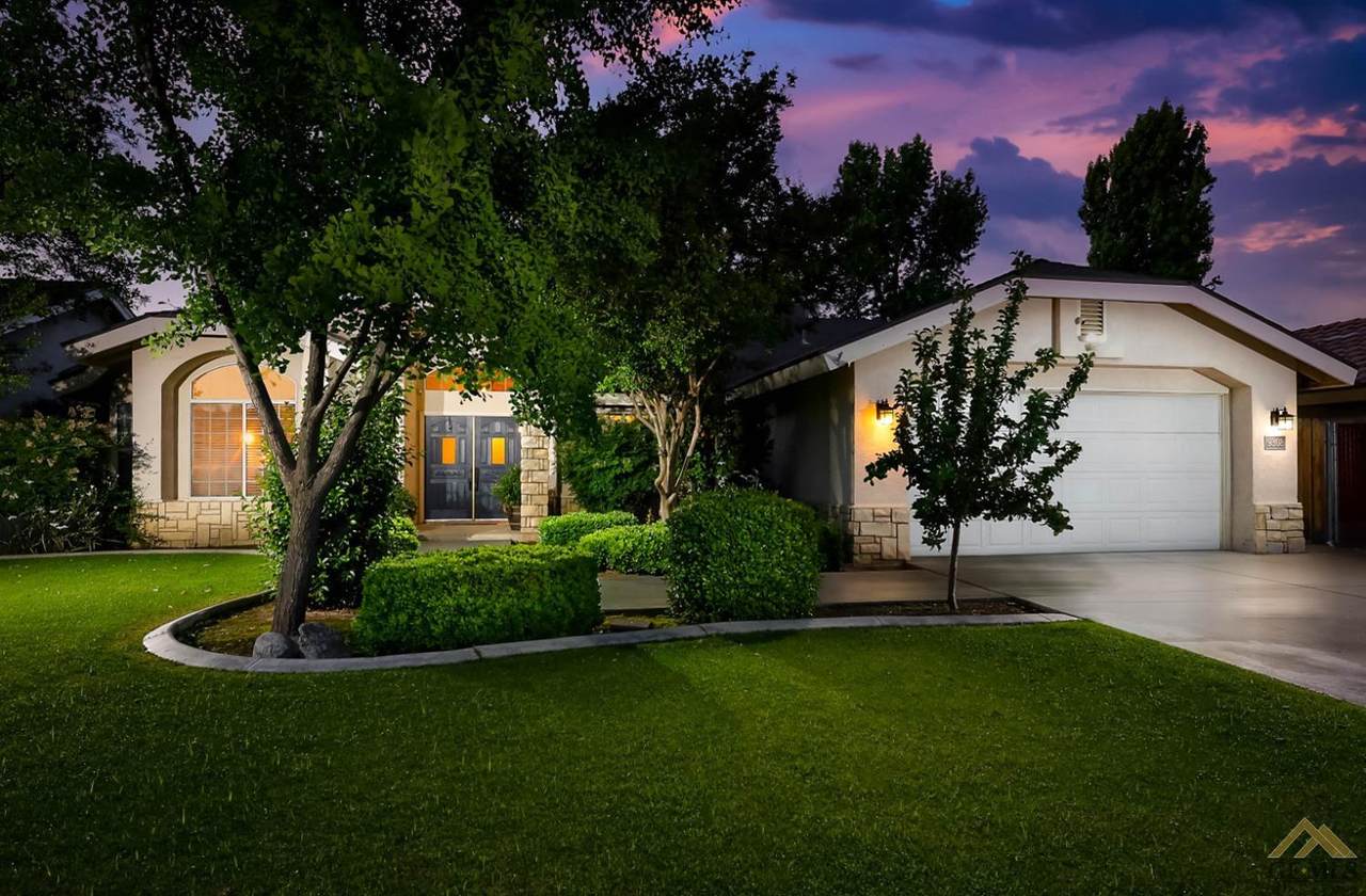 9308 Foxglen Court - Photo 1