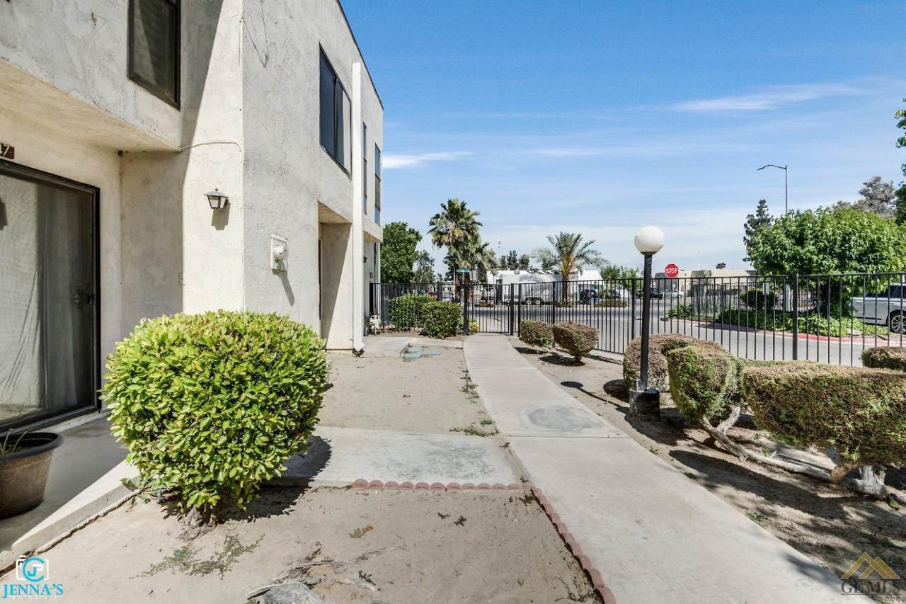 1347 Aquarius Court - Photo 1