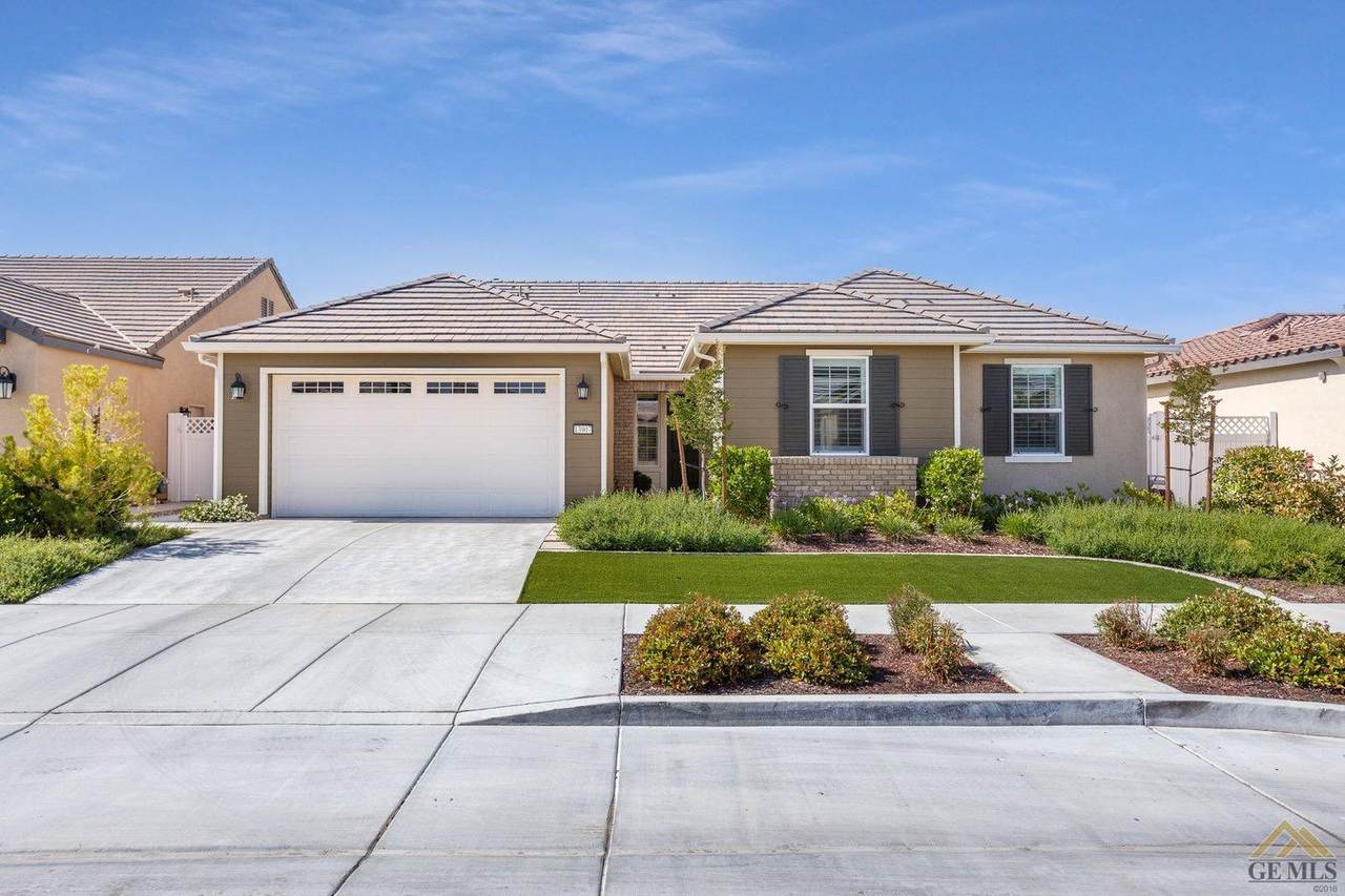 13907 Barbon Beck Avenue - Photo 1