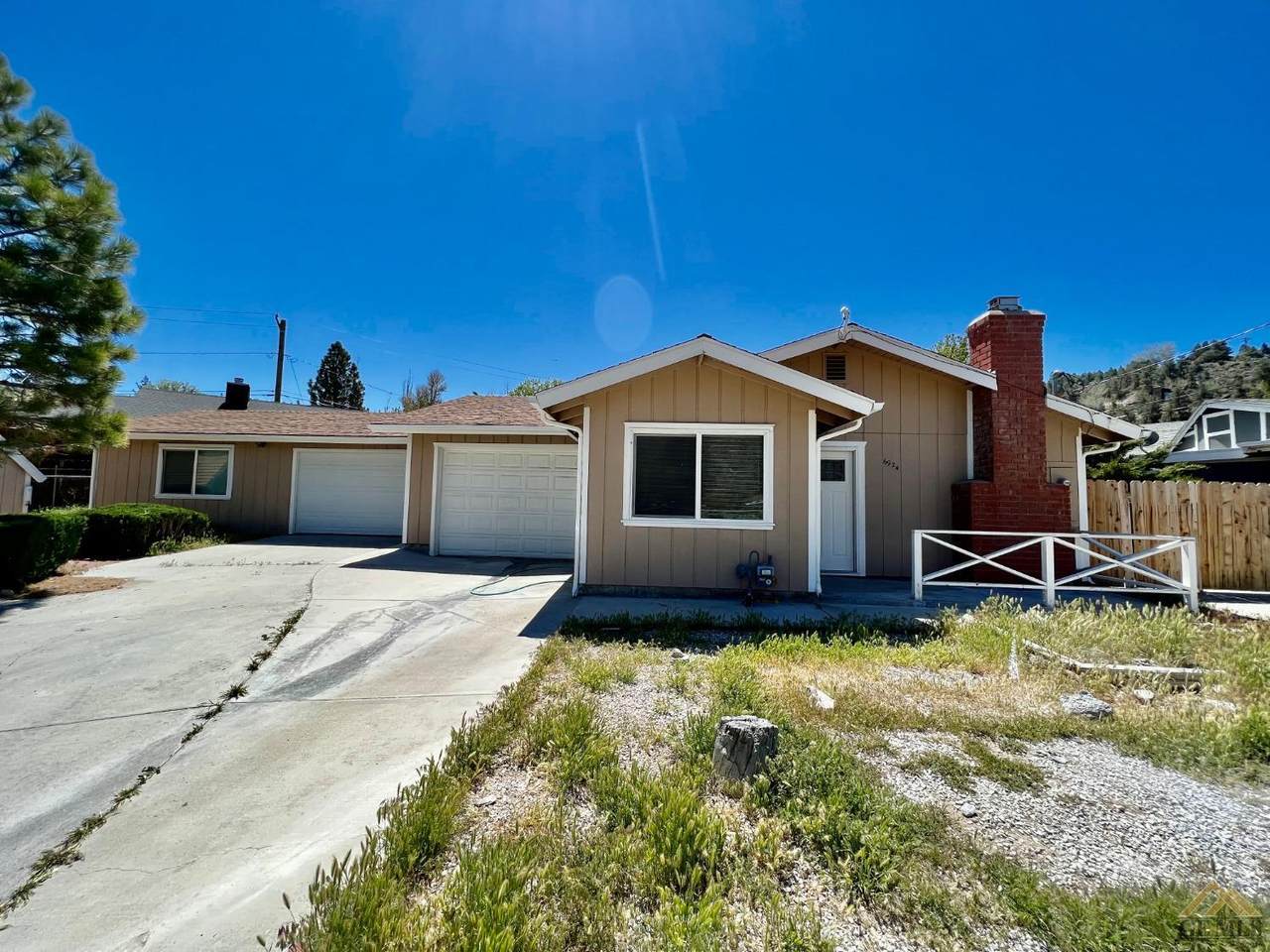 6924 Lakewood Drive - Photo 1