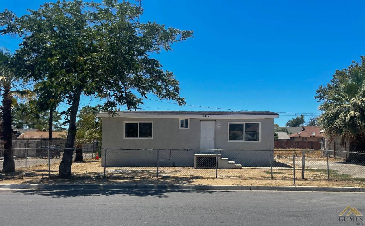 1316 Miller Street - Photo 1