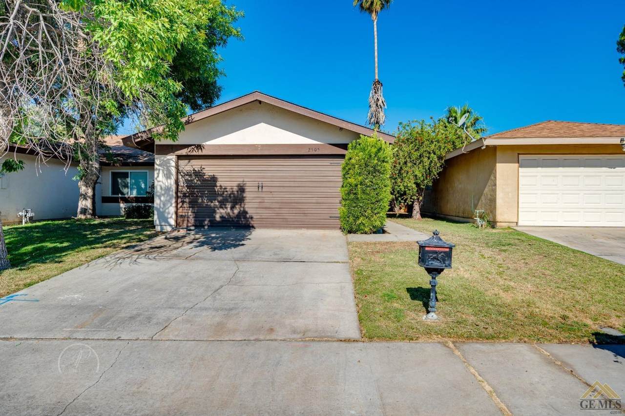 2505 Pinon Springs Circle - Photo 1