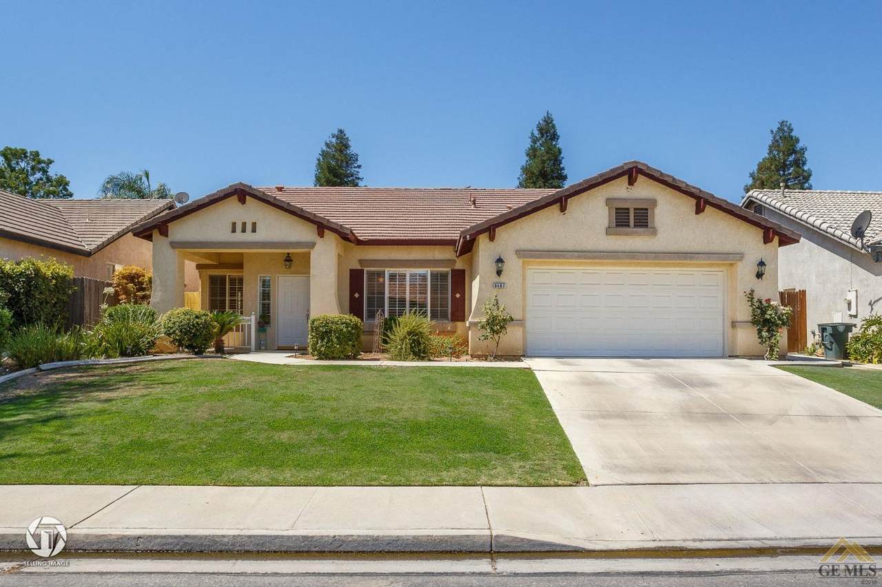 8407 Glenlakes Court - Photo 1
