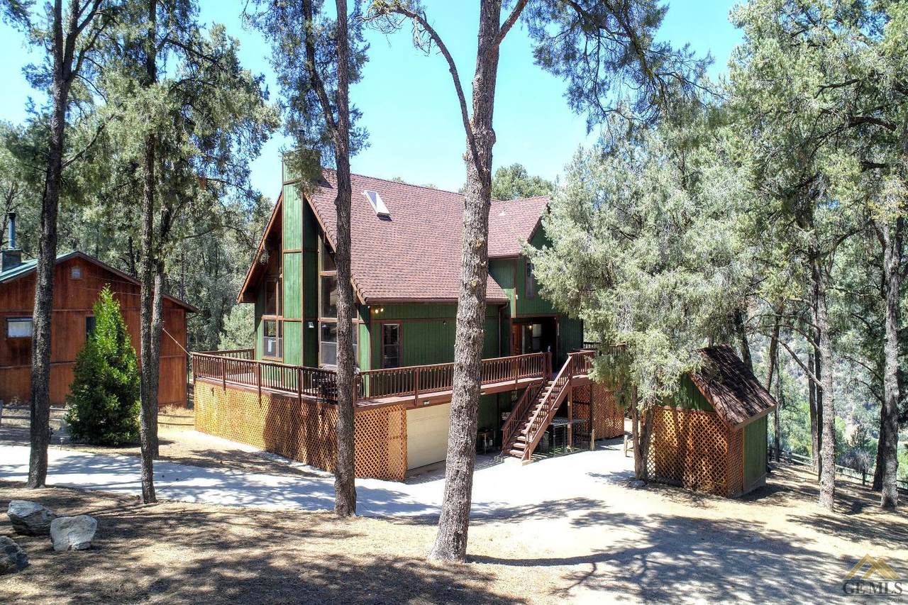 13609 Yellowstone Drive - Photo 1