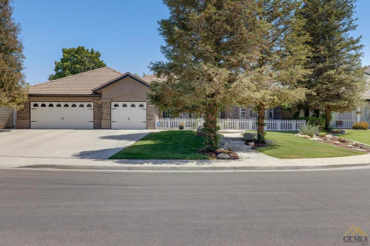 810 Concord Court - Photo 1