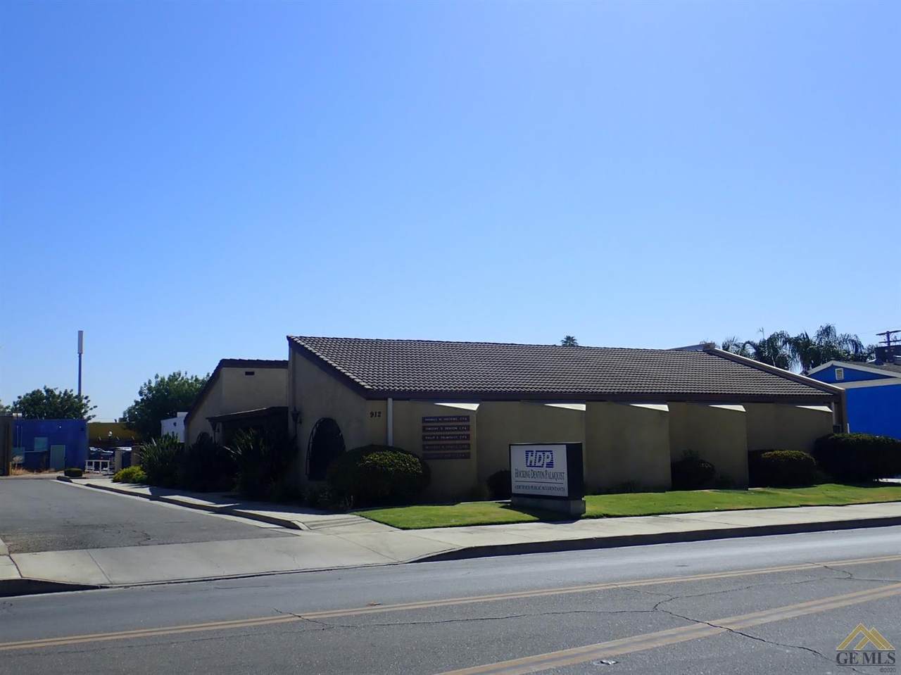 912 High Street - Photo 1
