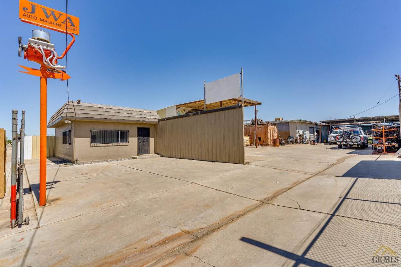 1224 21st Street - Photo 1