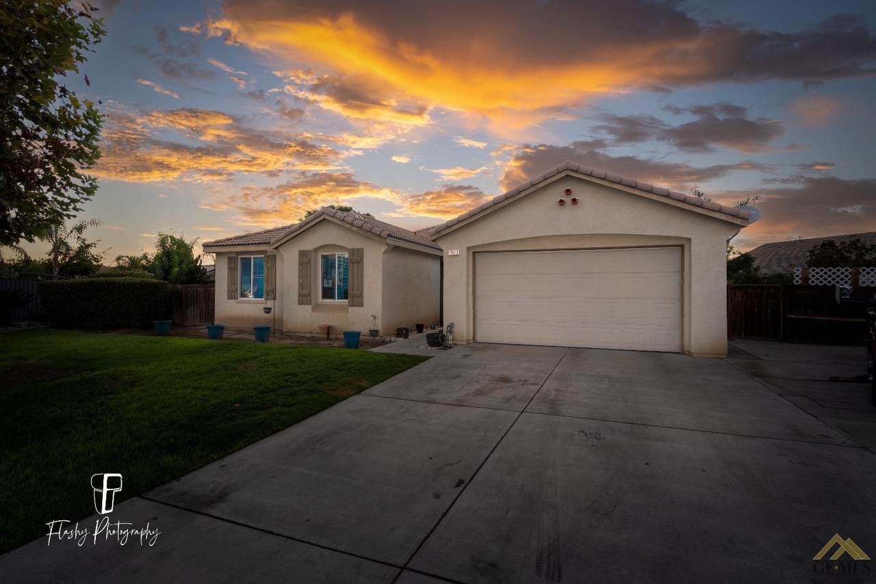 12012 Christmas Rose Drive - Photo 1
