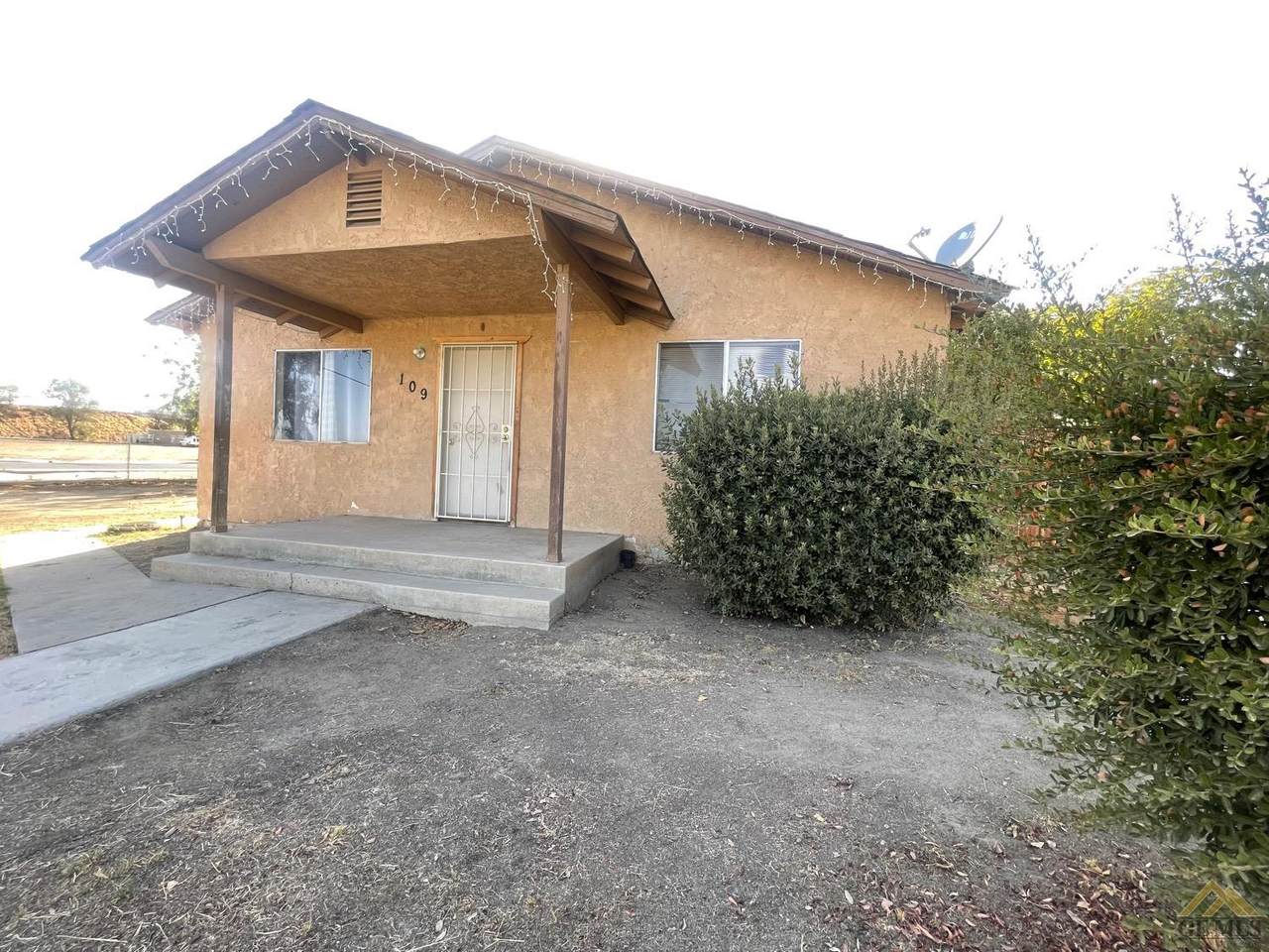 109 San Juan Street - Photo 1