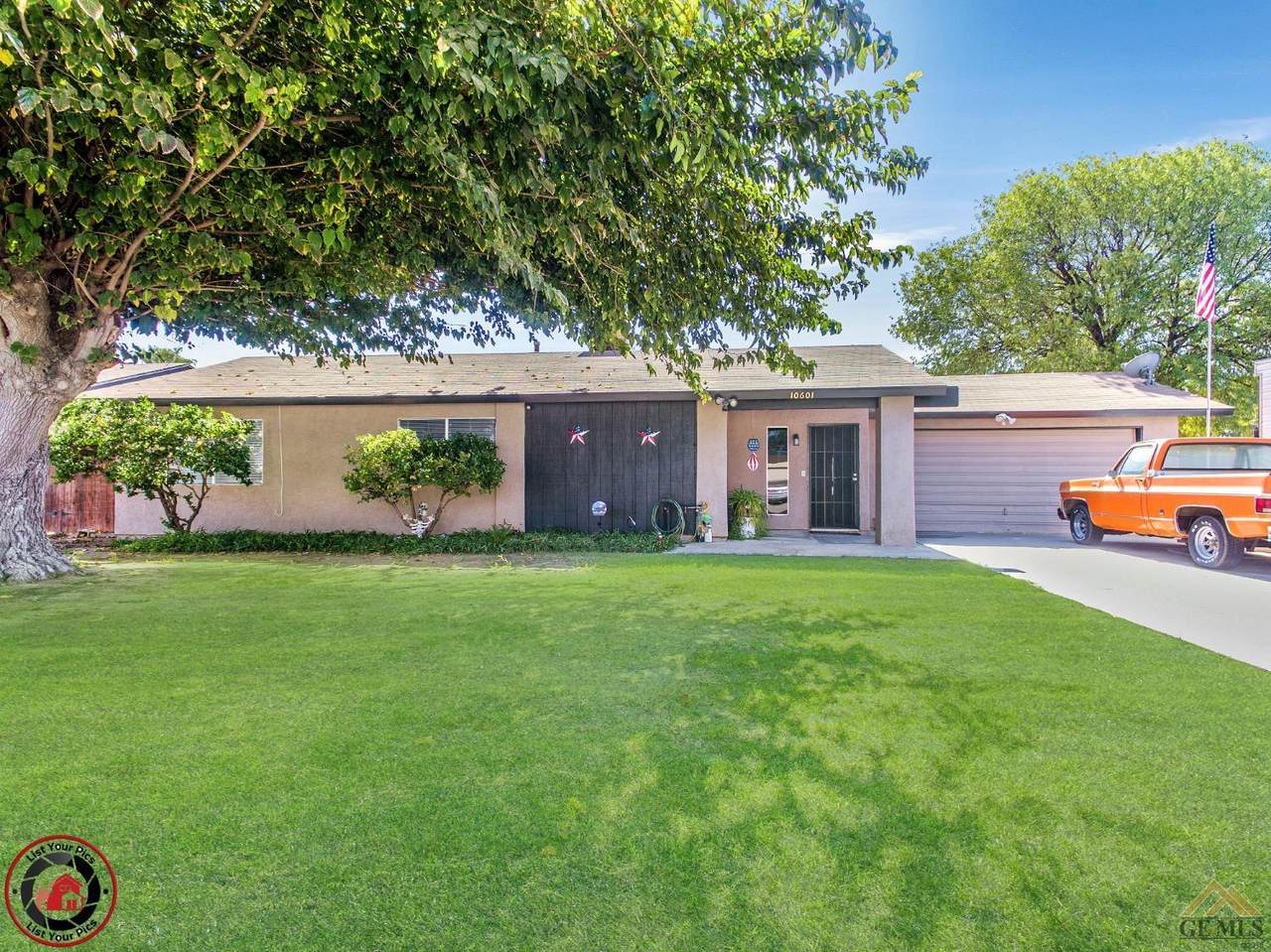 10601 Lonon Avenue - Photo 1