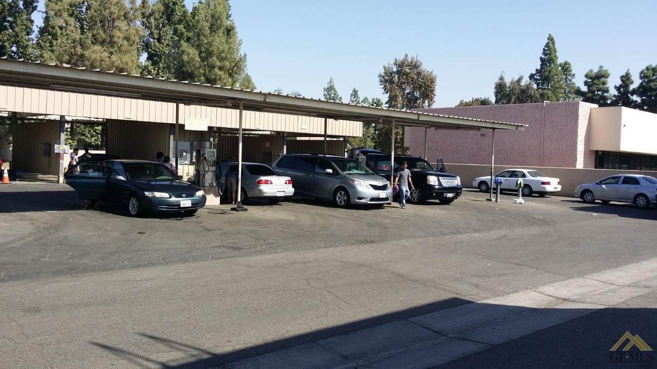 0 Southwest Carwash - Photo 1