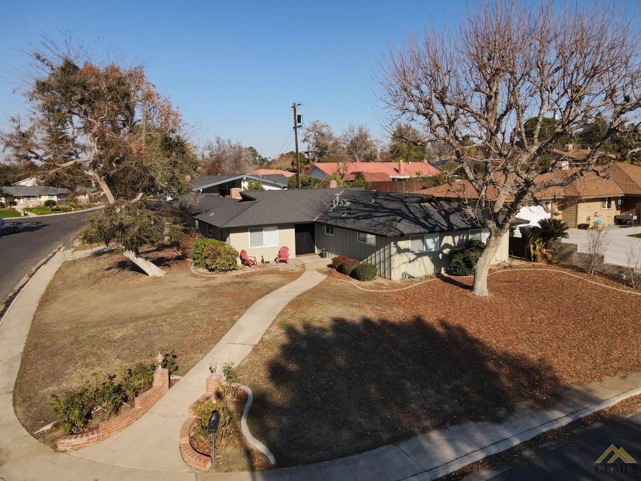 3620 Country Club Drive - Photo 1
