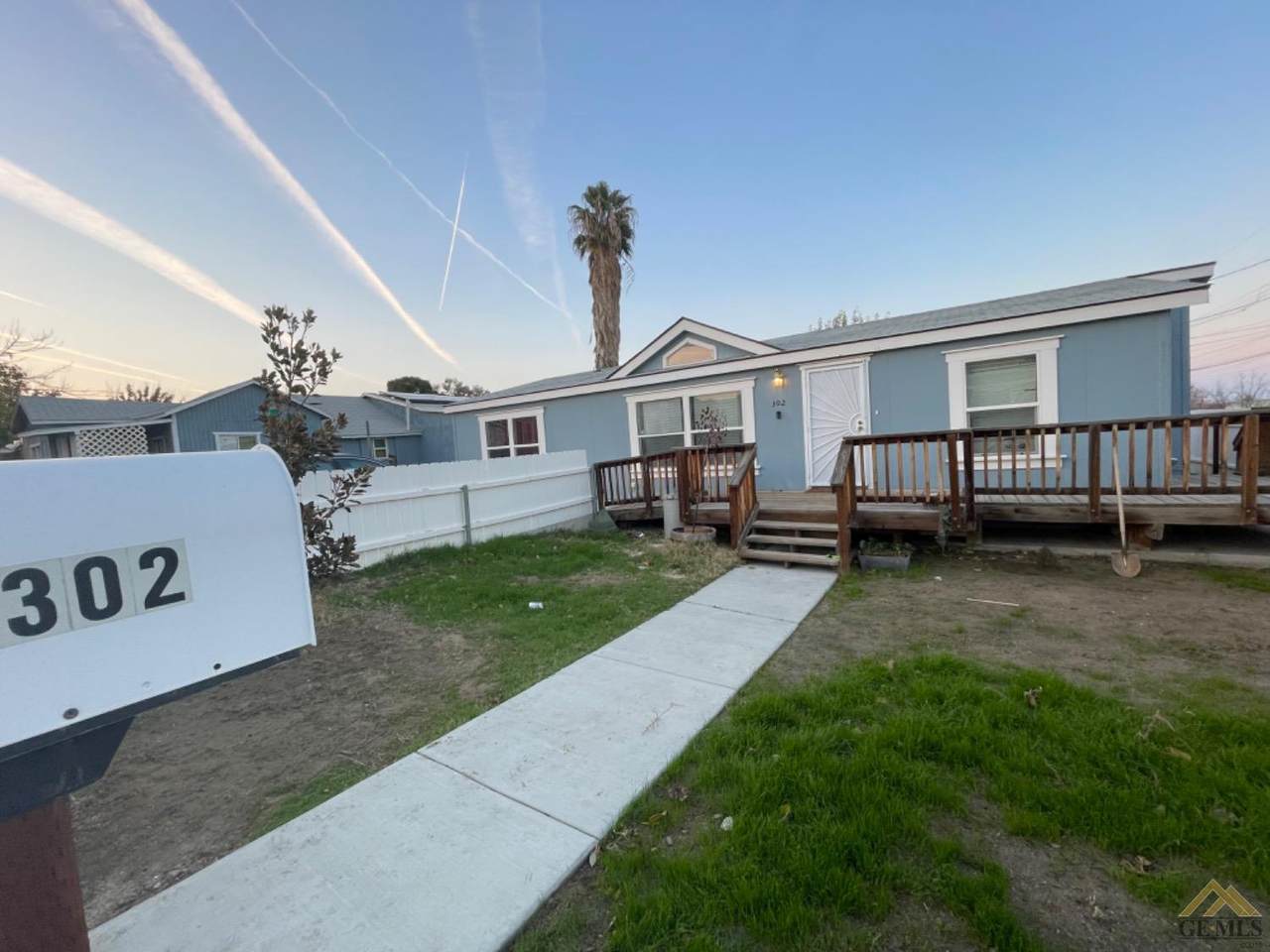 302 Crystal Street - Photo 1