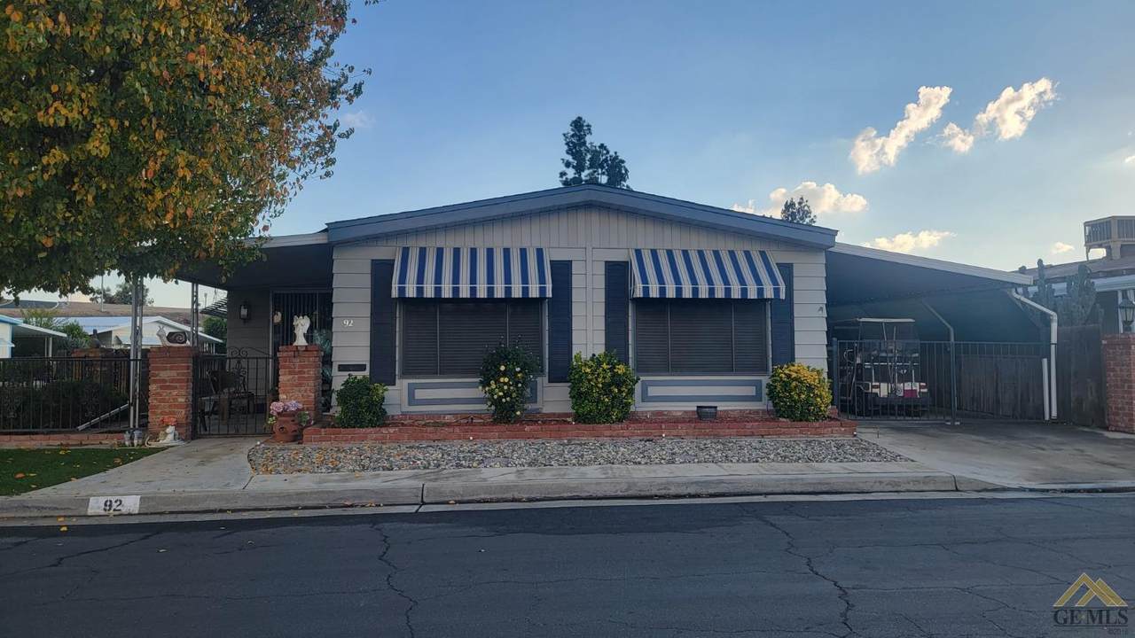 400 Roberts Lane - Photo 1