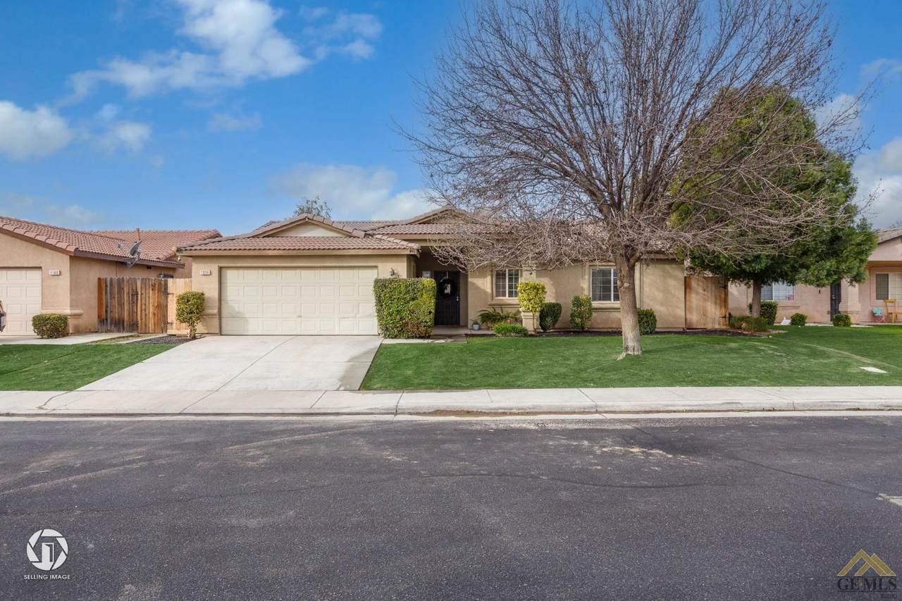 1014 Las Playas Street - Photo 1