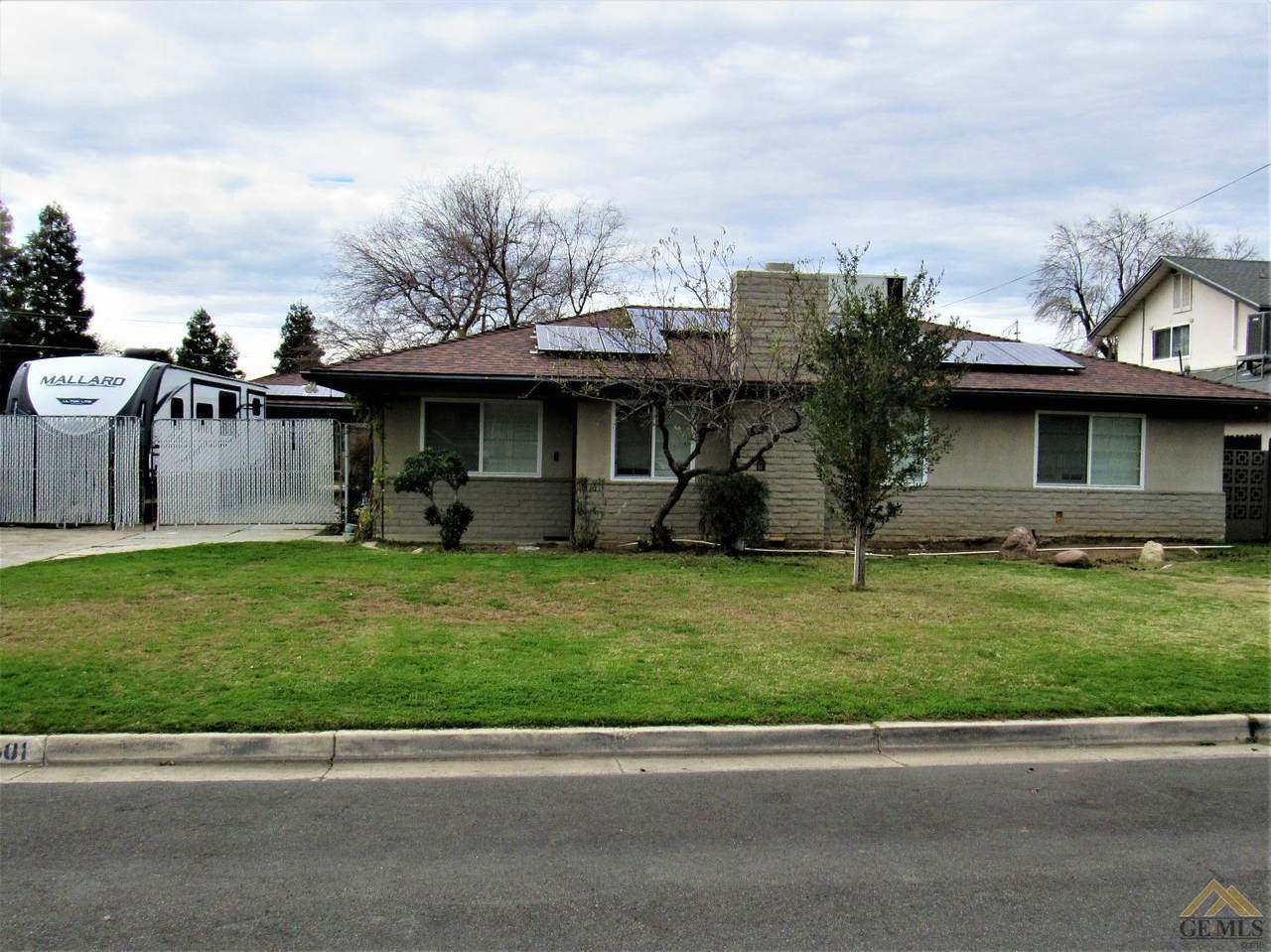 6301 Mignonette Street - Photo 1