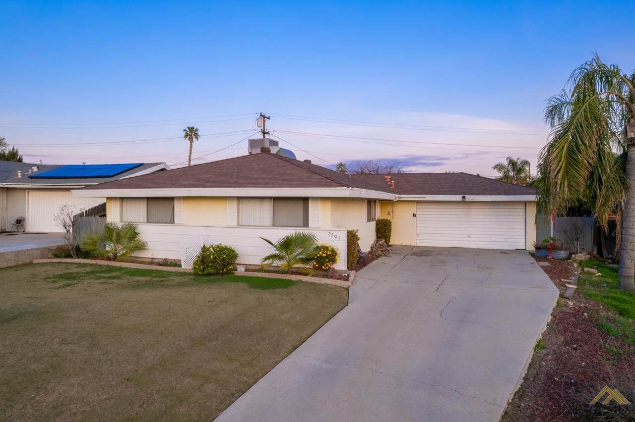 2701 Eric Court - Photo 1
