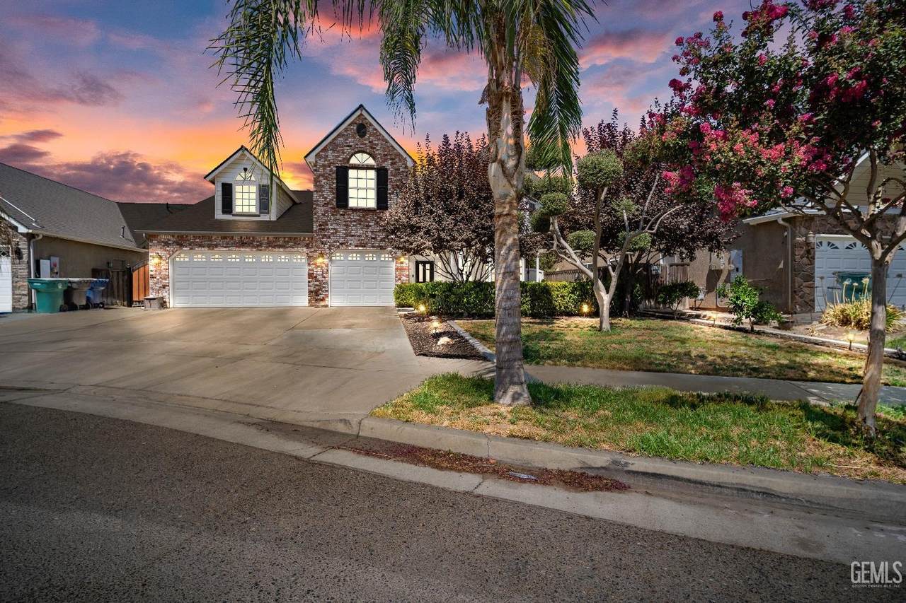985 Black Rock Court - Photo 1