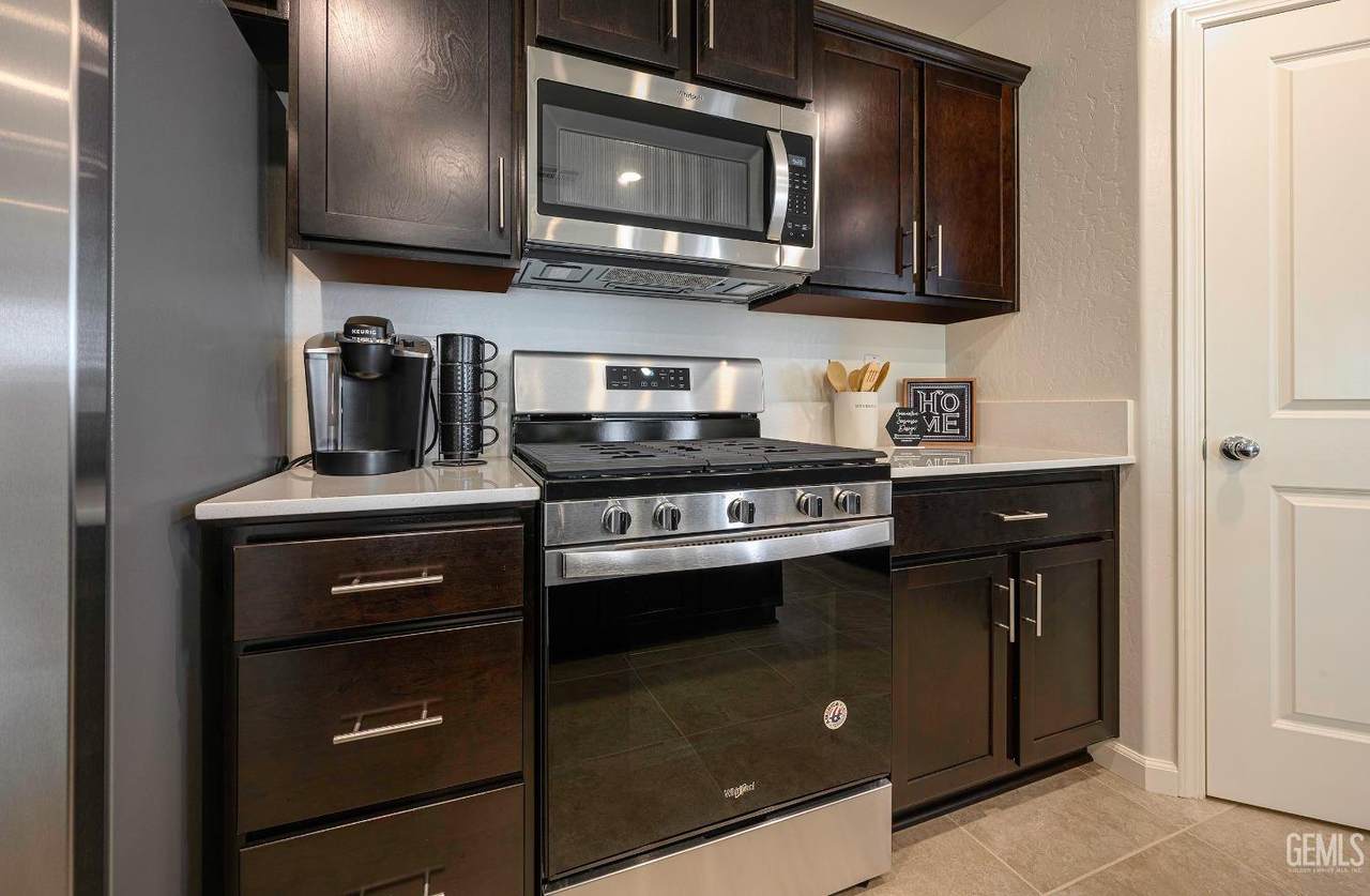 https://bt-photos.global.ssl.fastly.net/bakersfield/1280_boomver_1_202407822-2.jpg