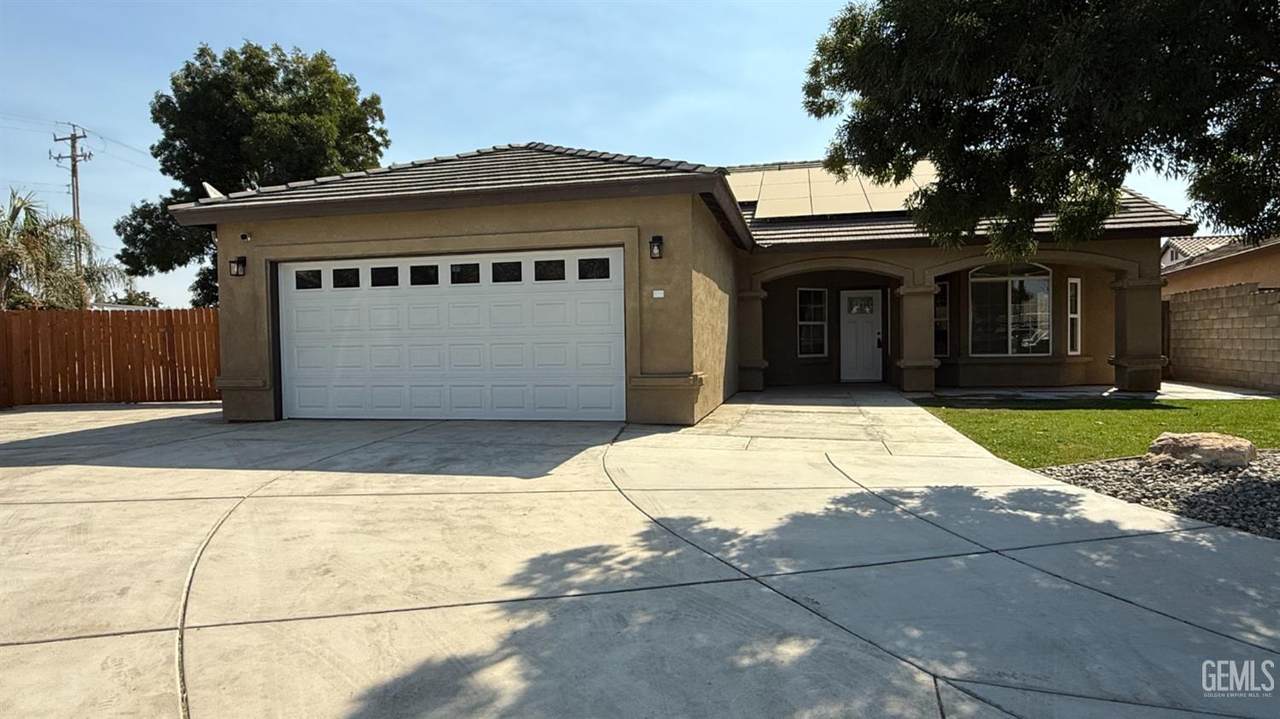https://bt-photos.global.ssl.fastly.net/bakersfield/1280_boomver_1_202510606-2.jpg