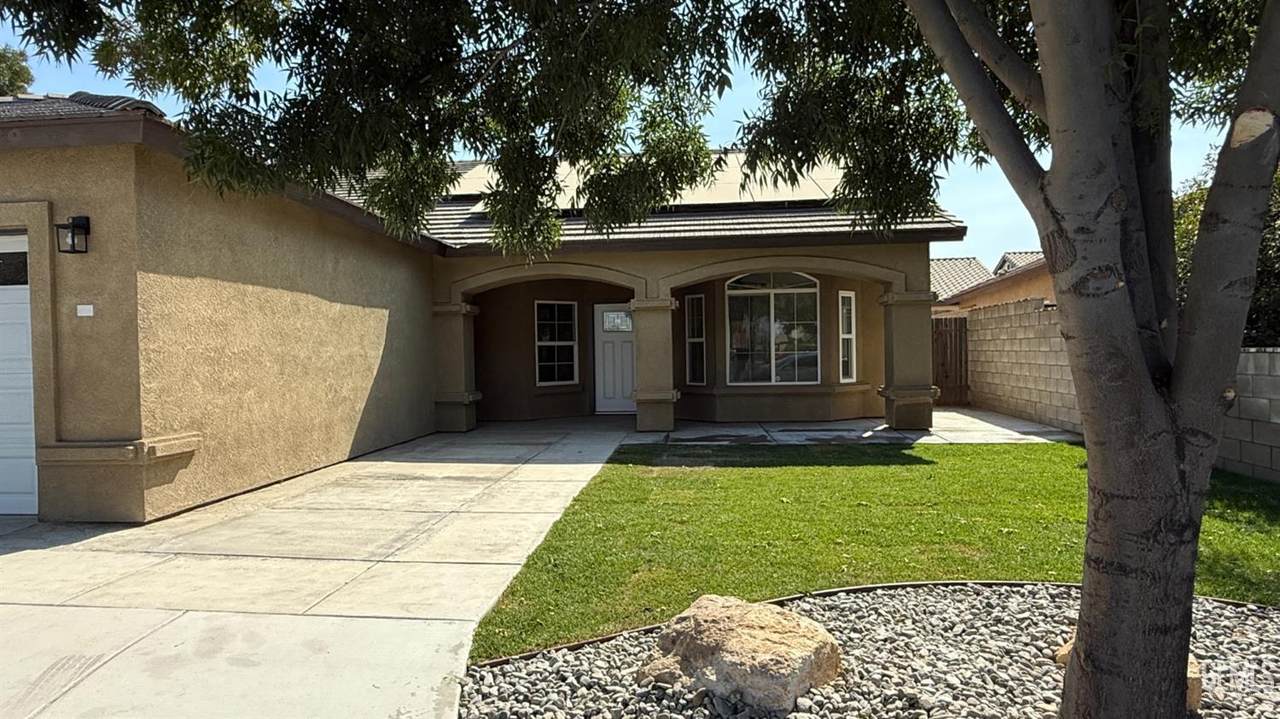 https://bt-photos.global.ssl.fastly.net/bakersfield/1280_boomver_1_202510606-2.jpg