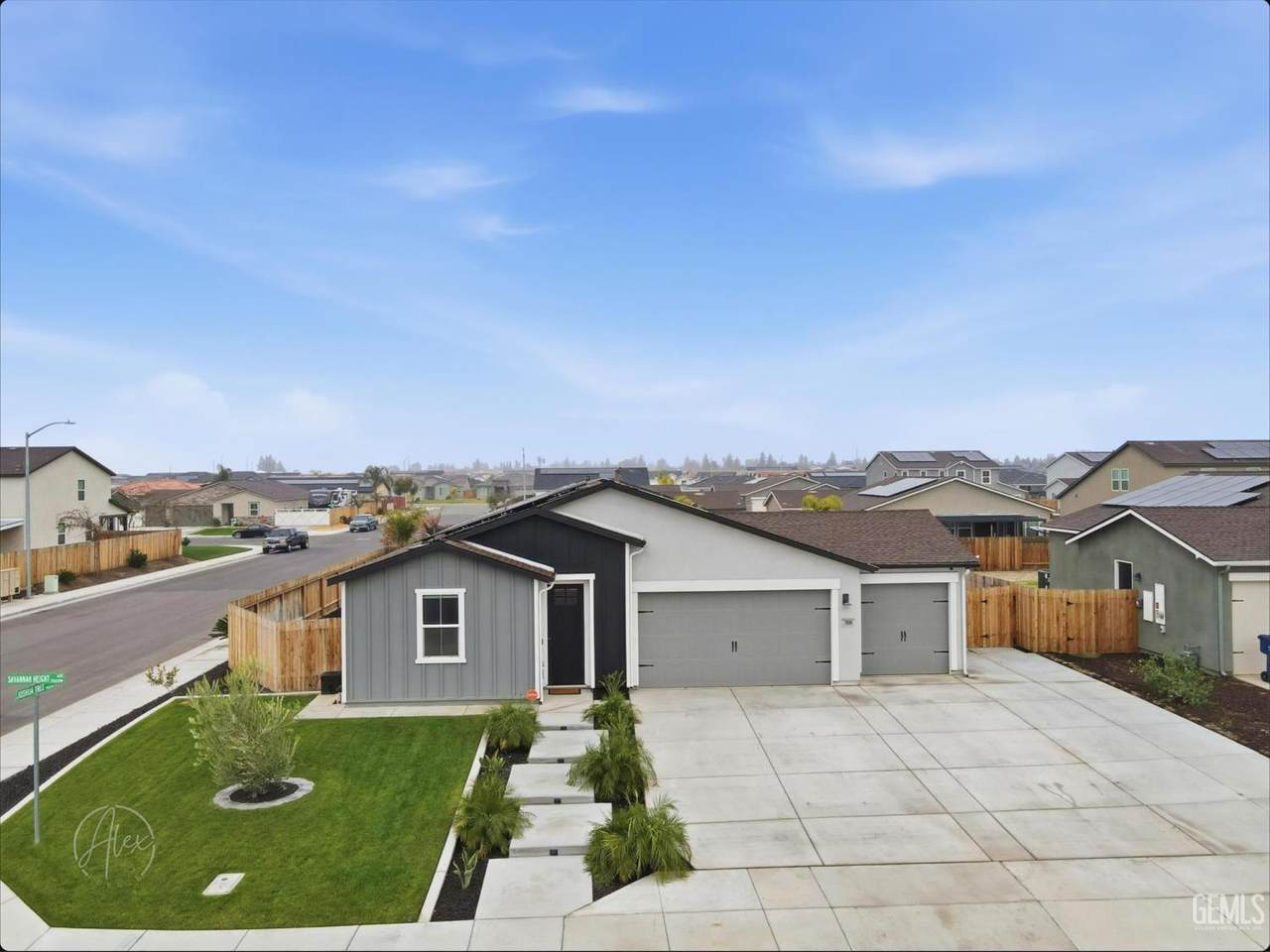 7808 Savannah Height Avenue - Photo 1