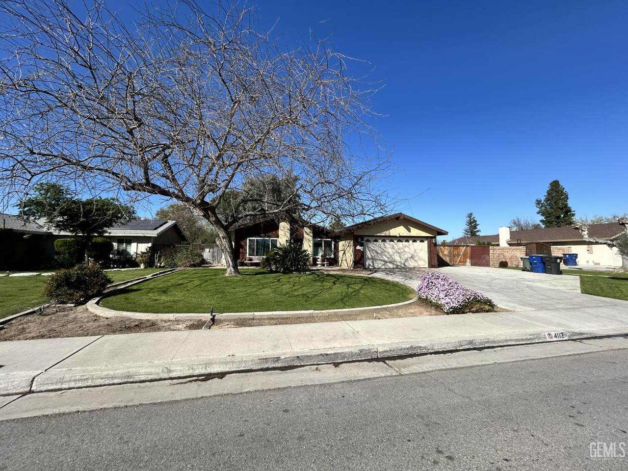 4112 Tyndall Avenue - Photo 1