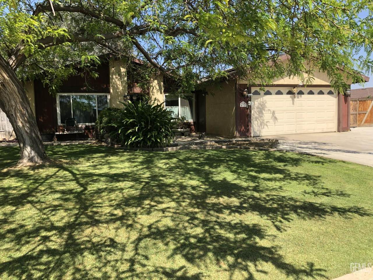 https://bt-photos.global.ssl.fastly.net/bakersfield/1280_boomver_1_202603632-2.jpg