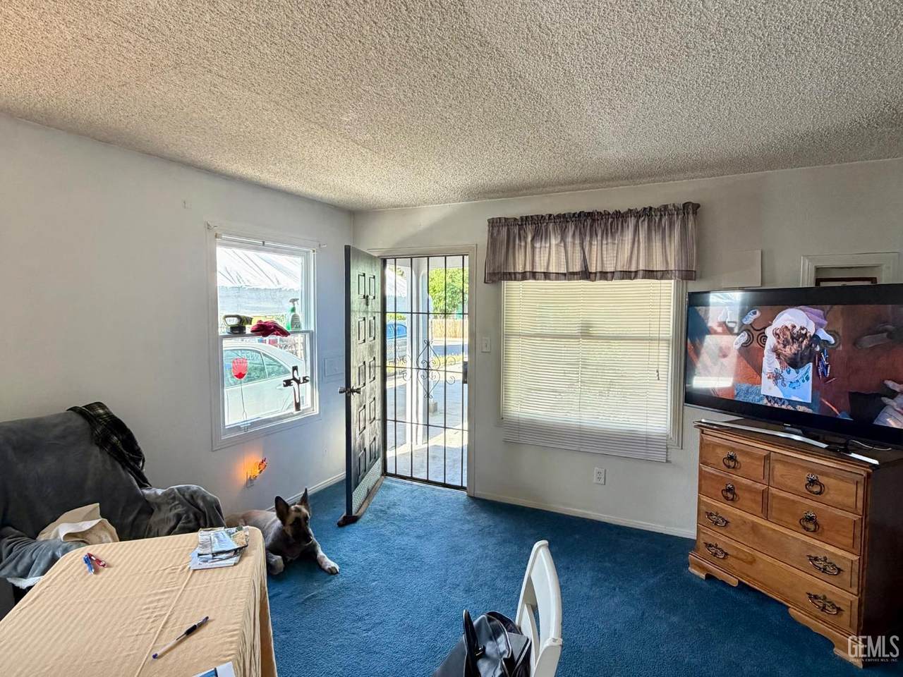 https://bt-photos.global.ssl.fastly.net/bakersfield/1280_boomver_1_202603637-2.jpg
