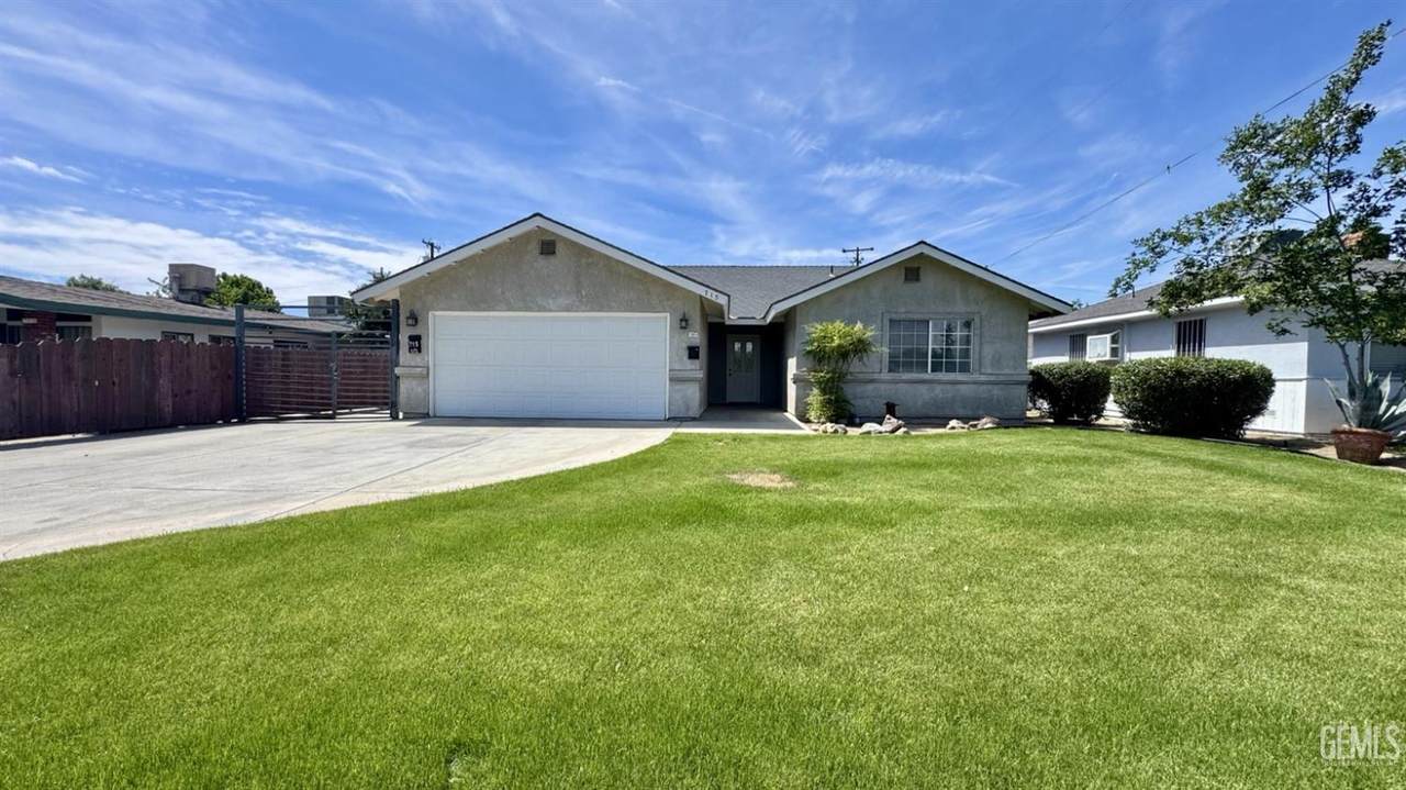 715 Houchin - Photo 1