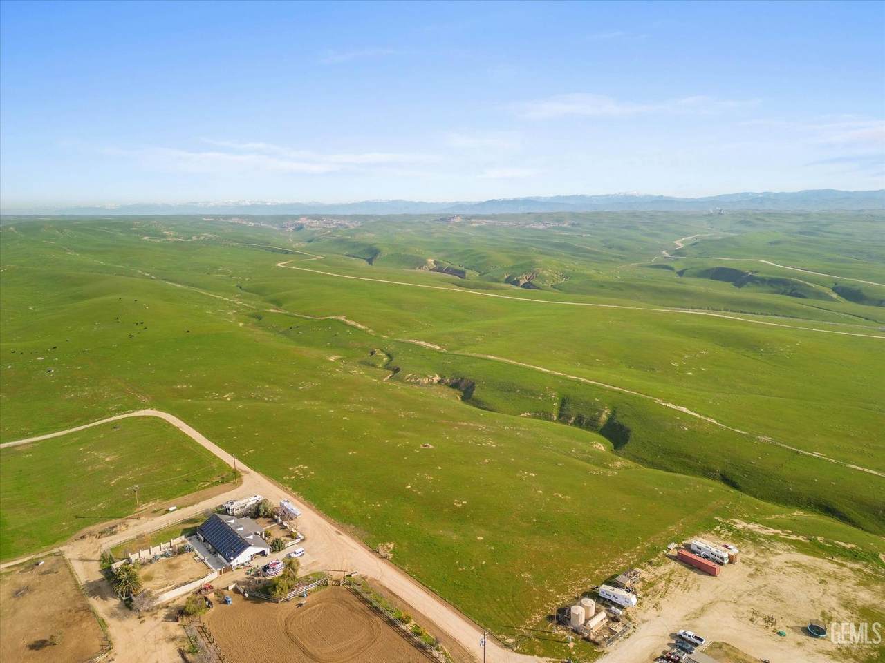 https://bt-photos.global.ssl.fastly.net/bakersfield/1280_boomver_1_202604739-2.jpg