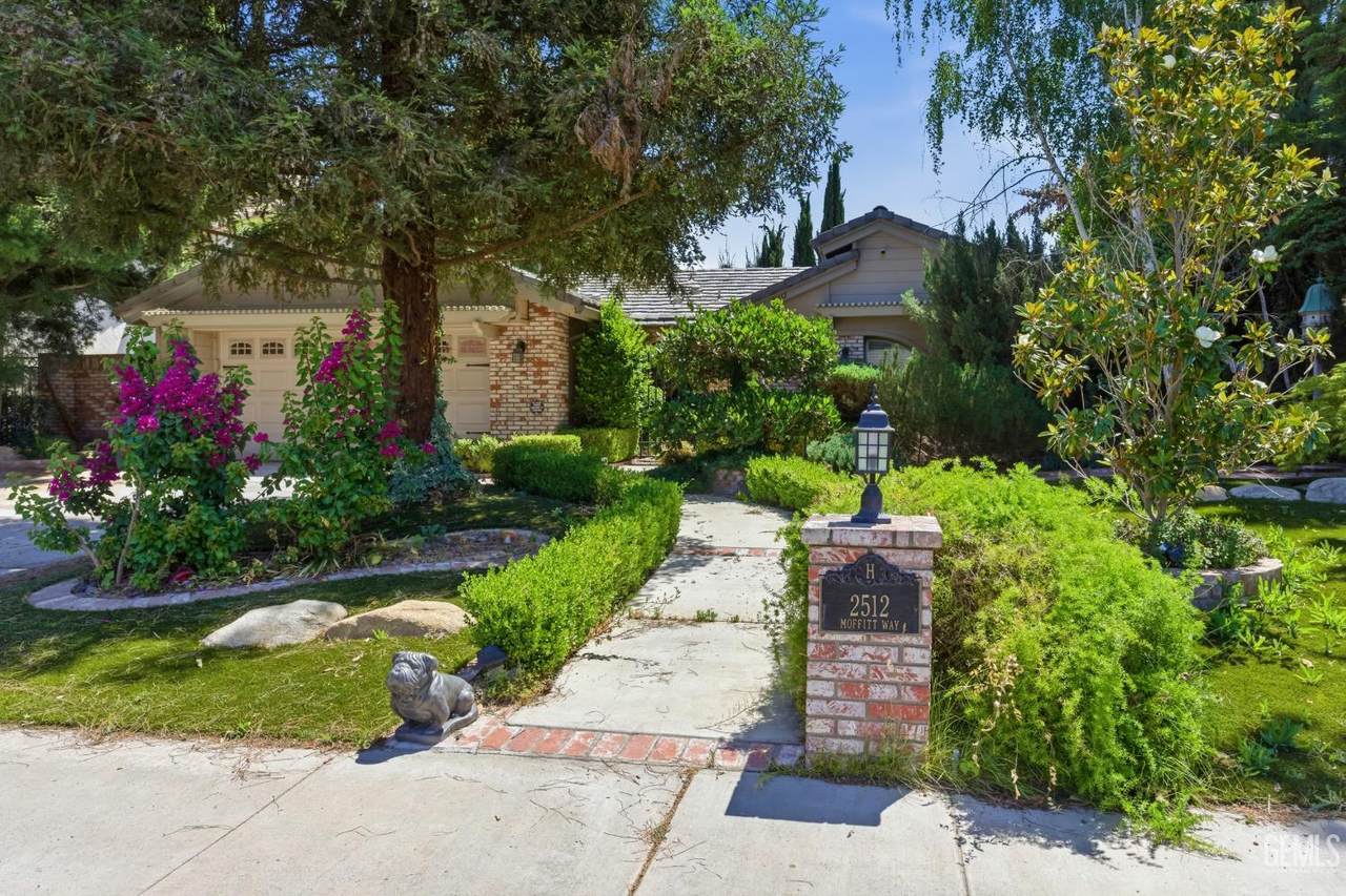 https://bt-photos.global.ssl.fastly.net/bakersfield/1280_boomver_1_202609522-2.jpg