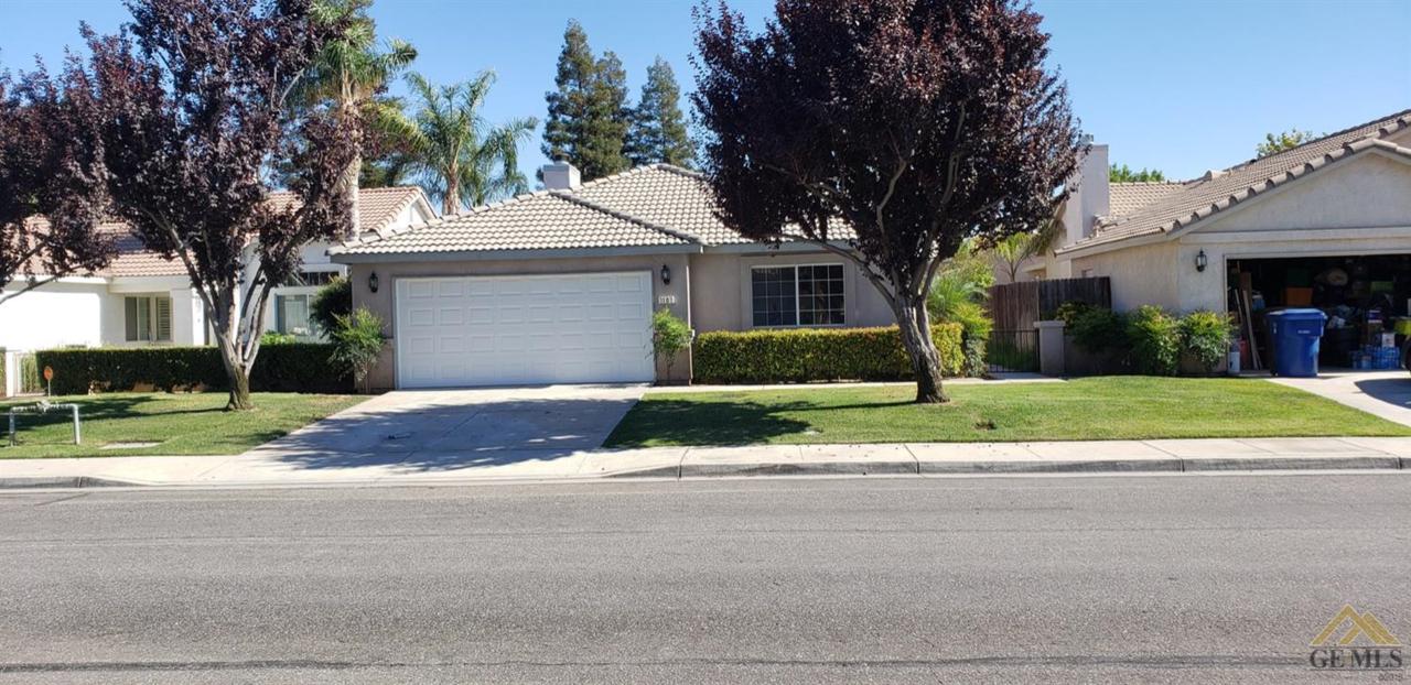 7107 Silver Spray Avenue - Photo 1
