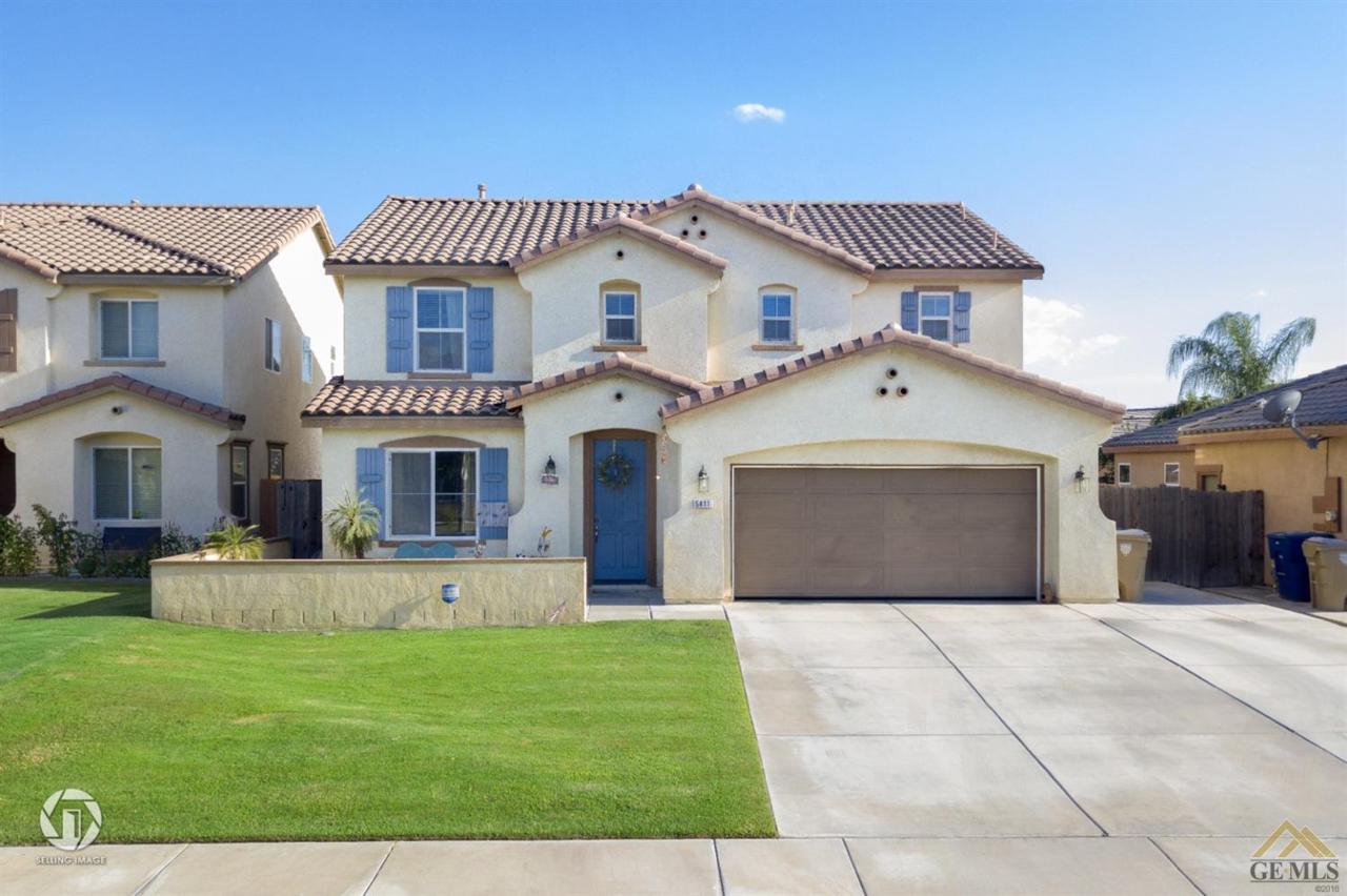 5411 Rockview Drive - Photo 1