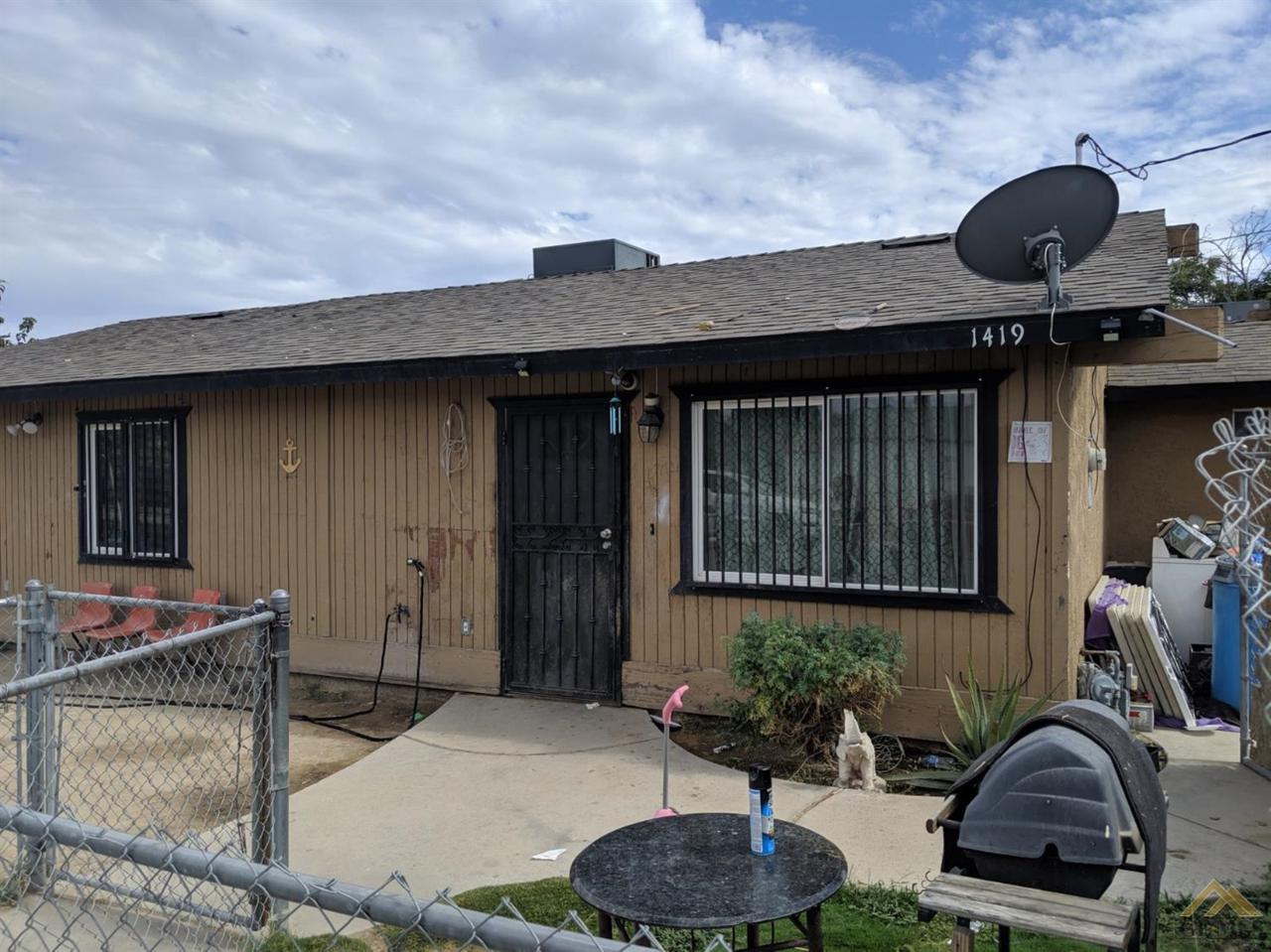 1419 Texas Street - Photo 1