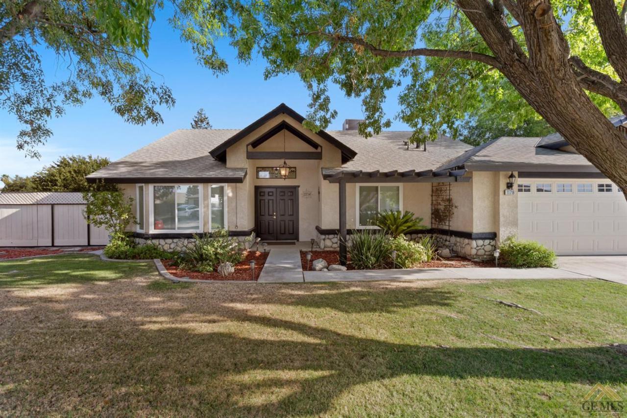 11716 Jimrik Avenue - Photo 1