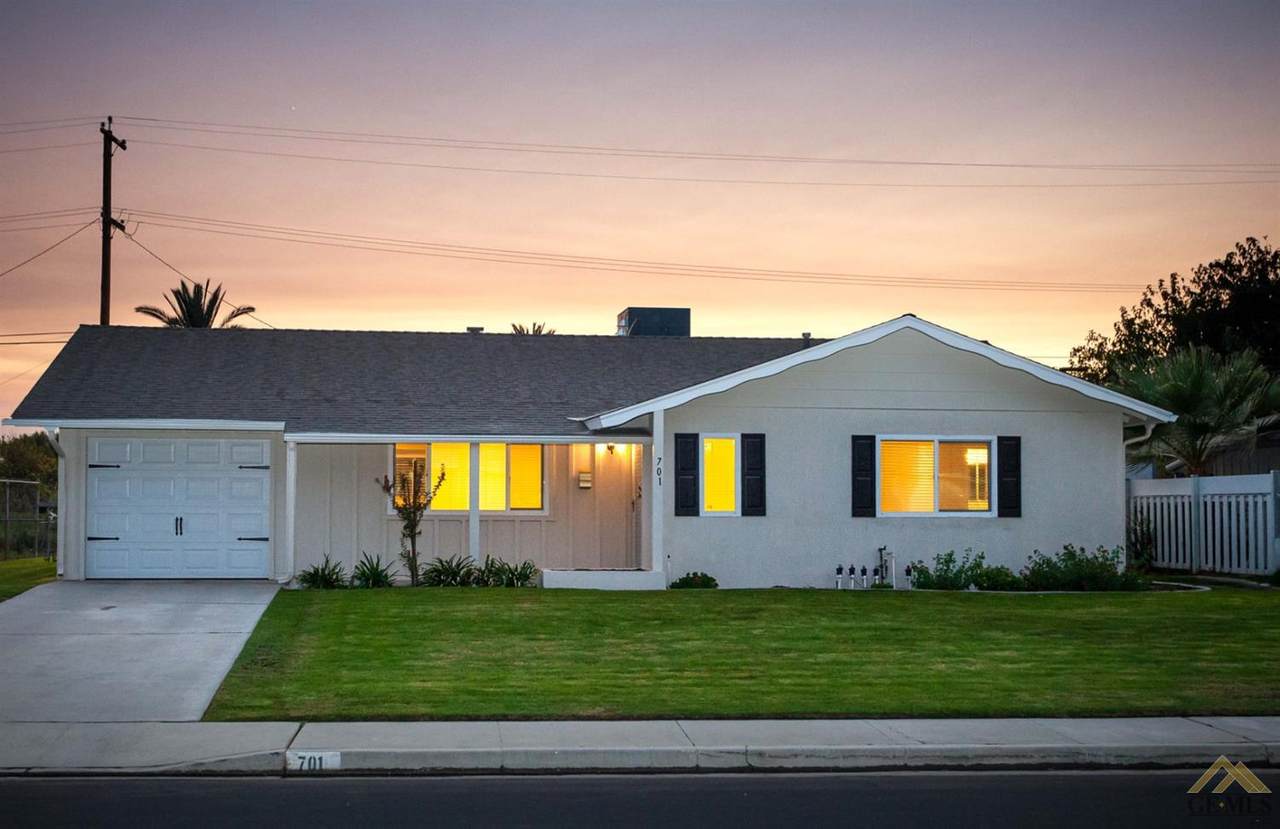 701 Cherry Hills Drive - Photo 1