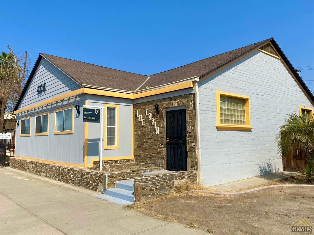 404 18th Street - Photo 1