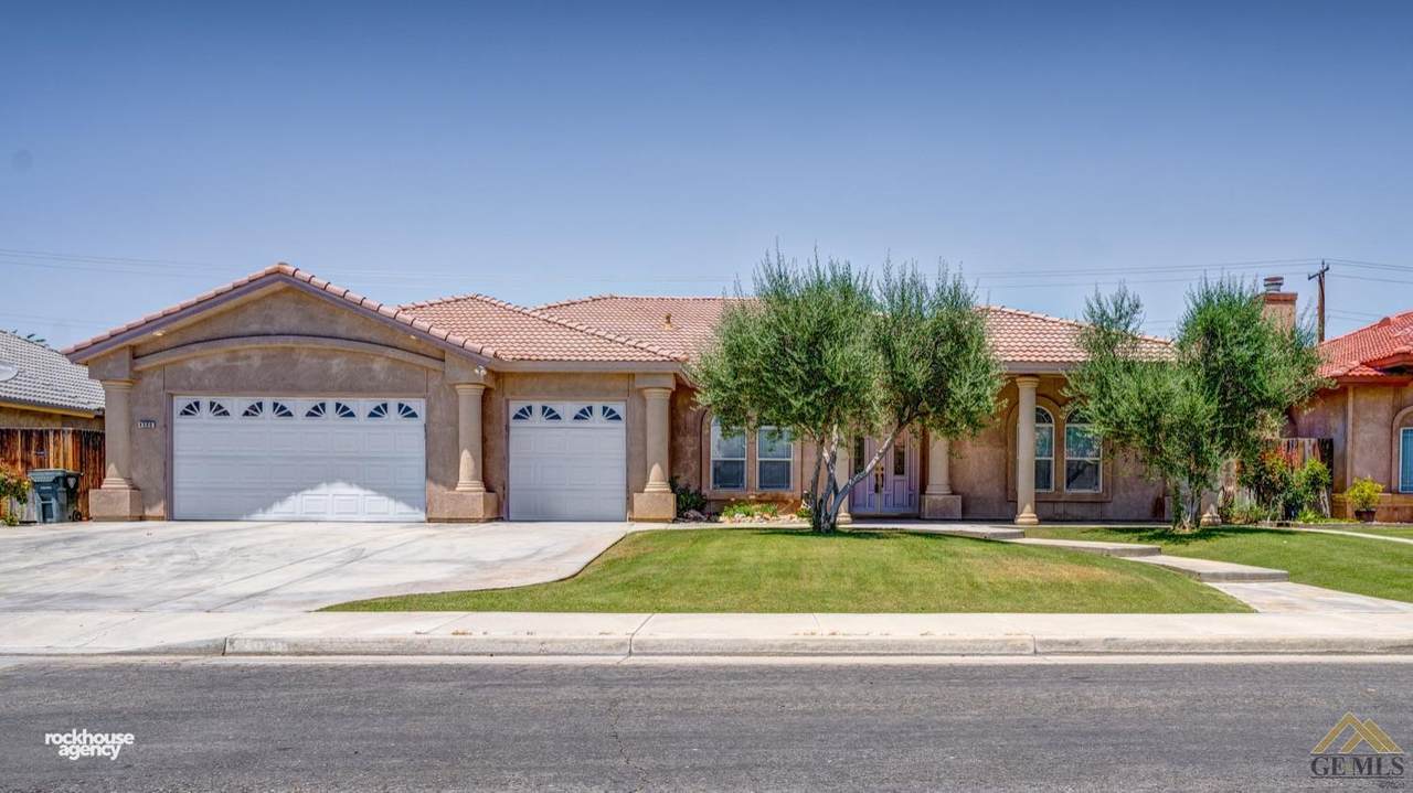 4500 Oceanrock Avenue - Photo 1