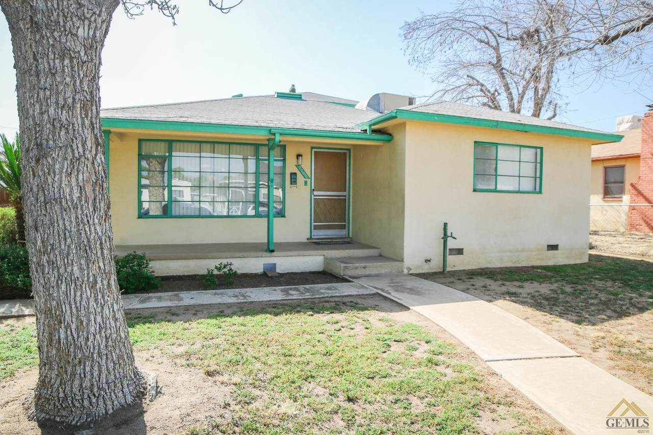 2709 Peerless Avenue - Photo 1