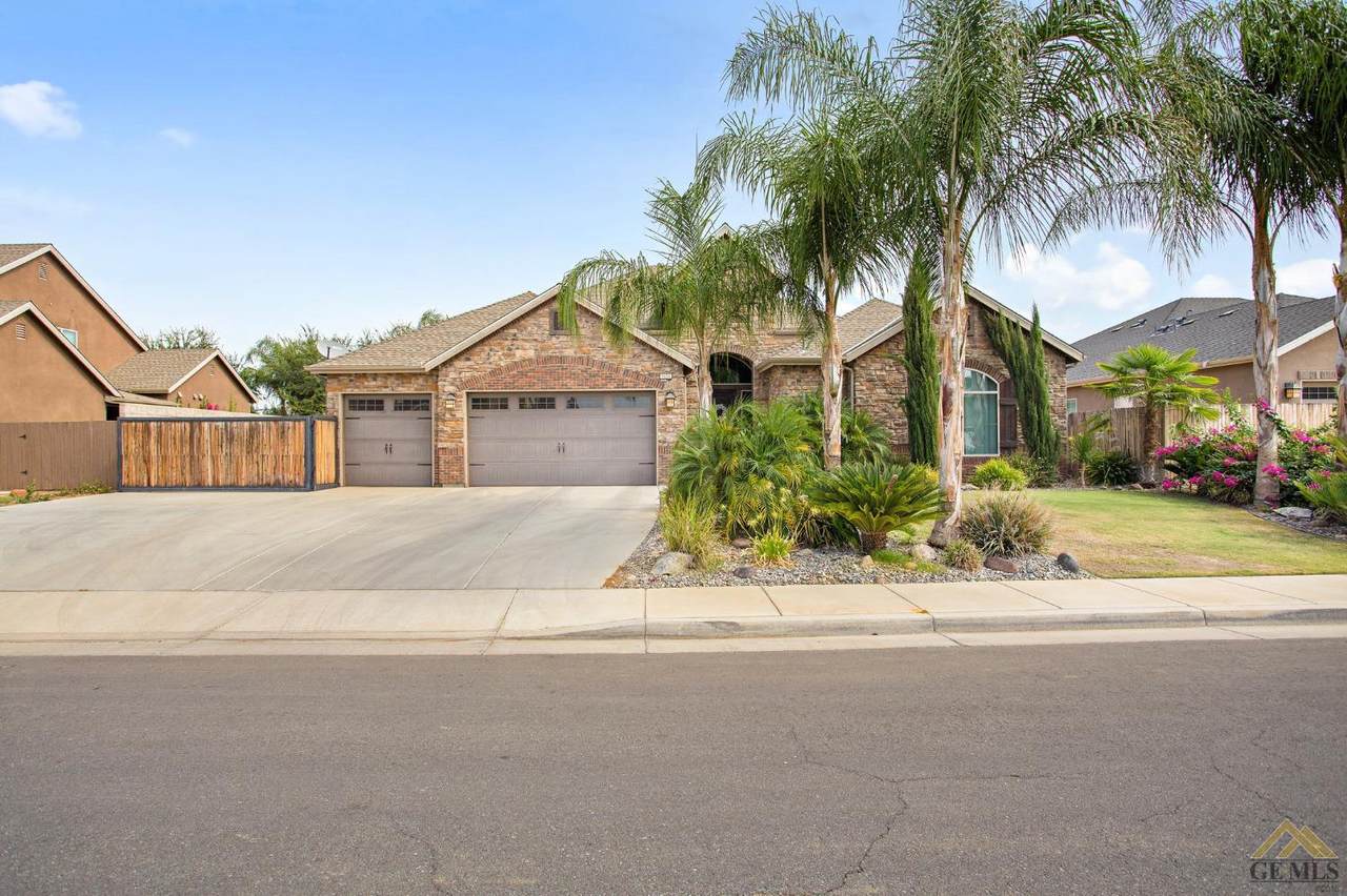 9414 Rancho Viejo Drive - Photo 1