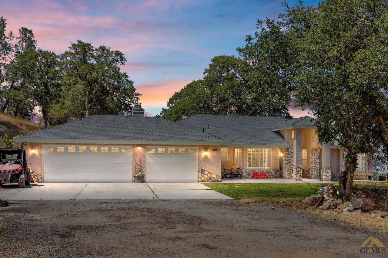 28122 Twisted Oak Road - Photo 1
