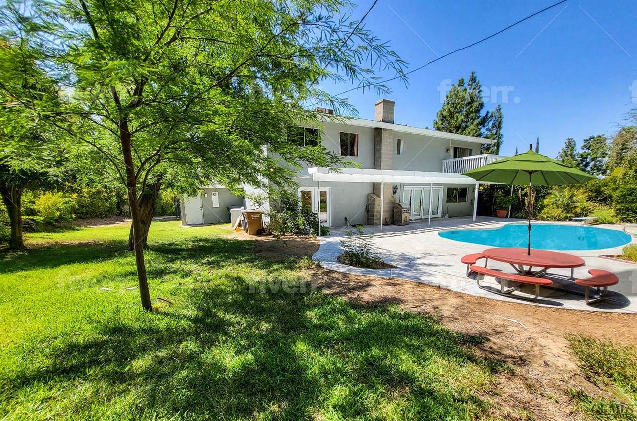 5712 Rexroth Avenue - Photo 1