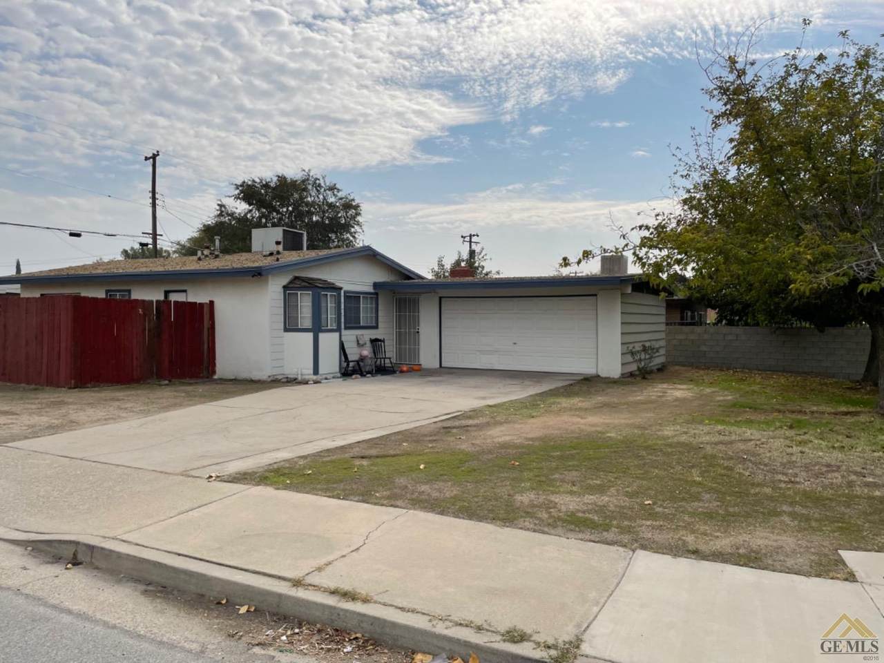 6501 Azalea Avenue - Photo 1