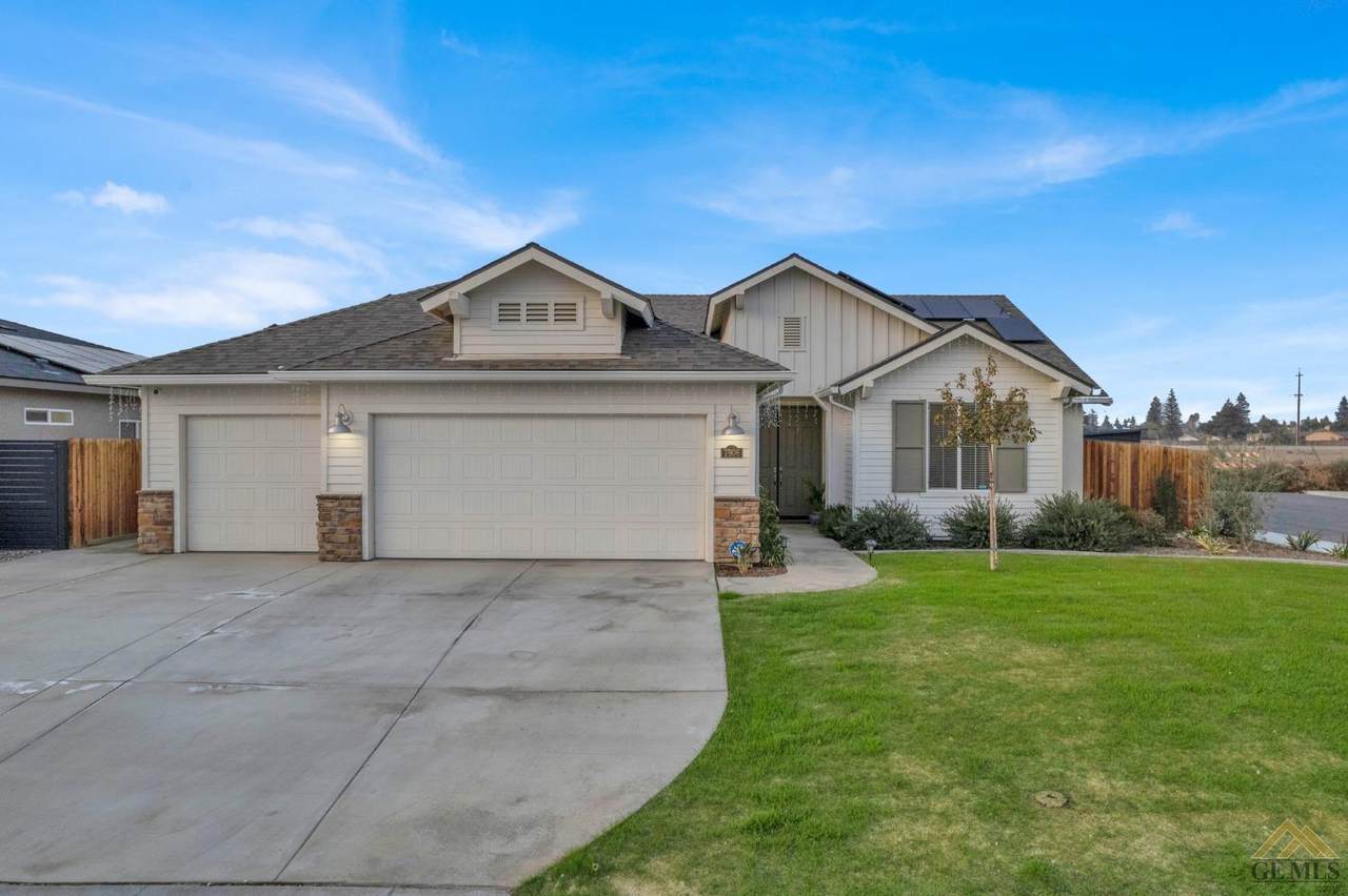 7906 Bandelier Drive - Photo 1