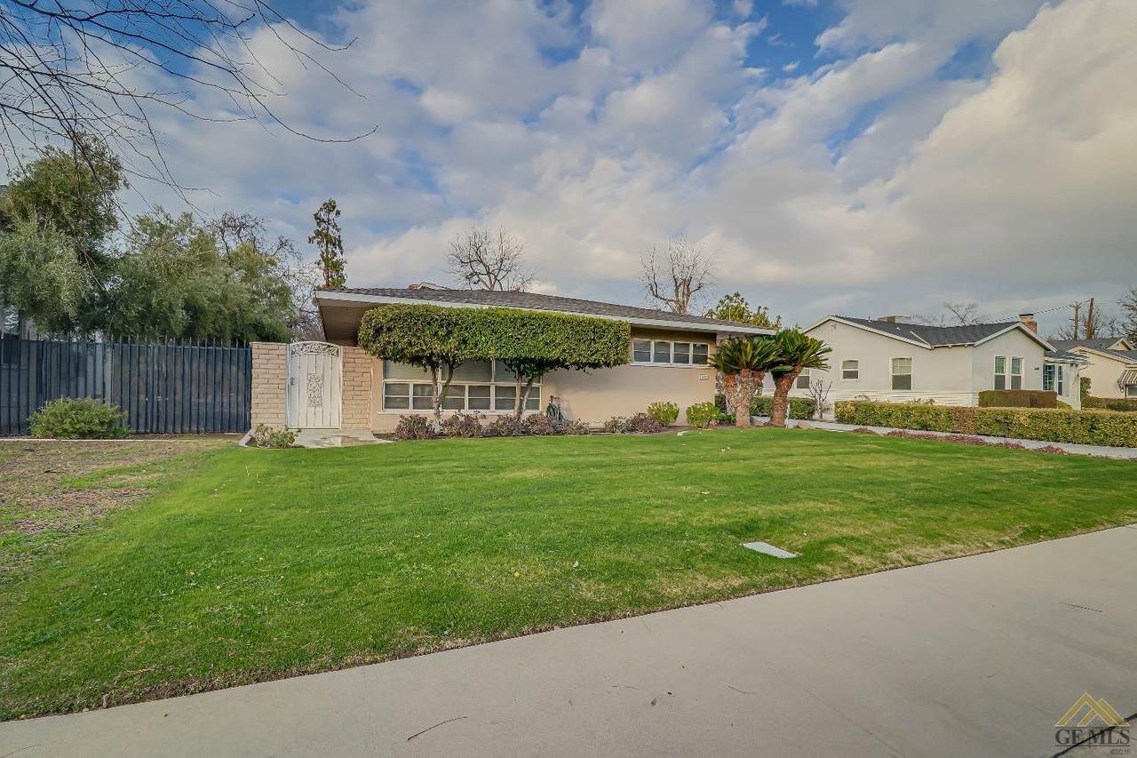 2430 Bank Street - Photo 1