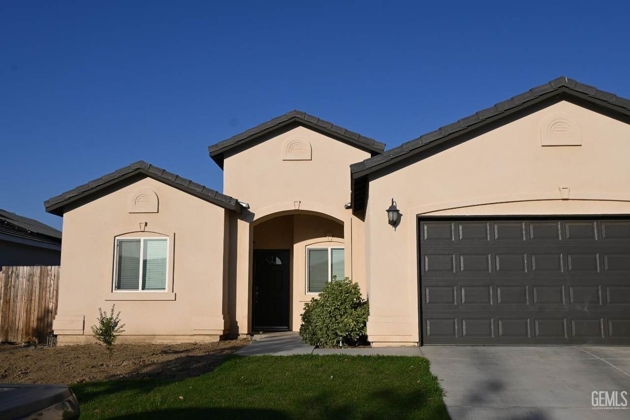 400 Sweetgum Court - Photo 1